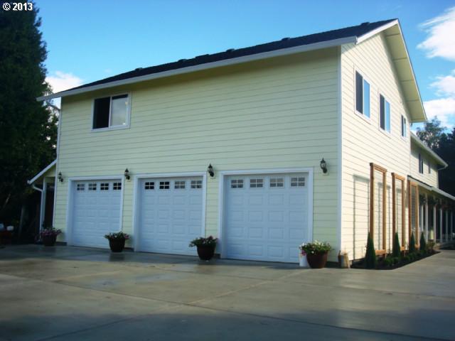 16517 Northwest 61st Avenue Ridgefield, WA 98642 - Photo 3 of 16 Gallery Image 3