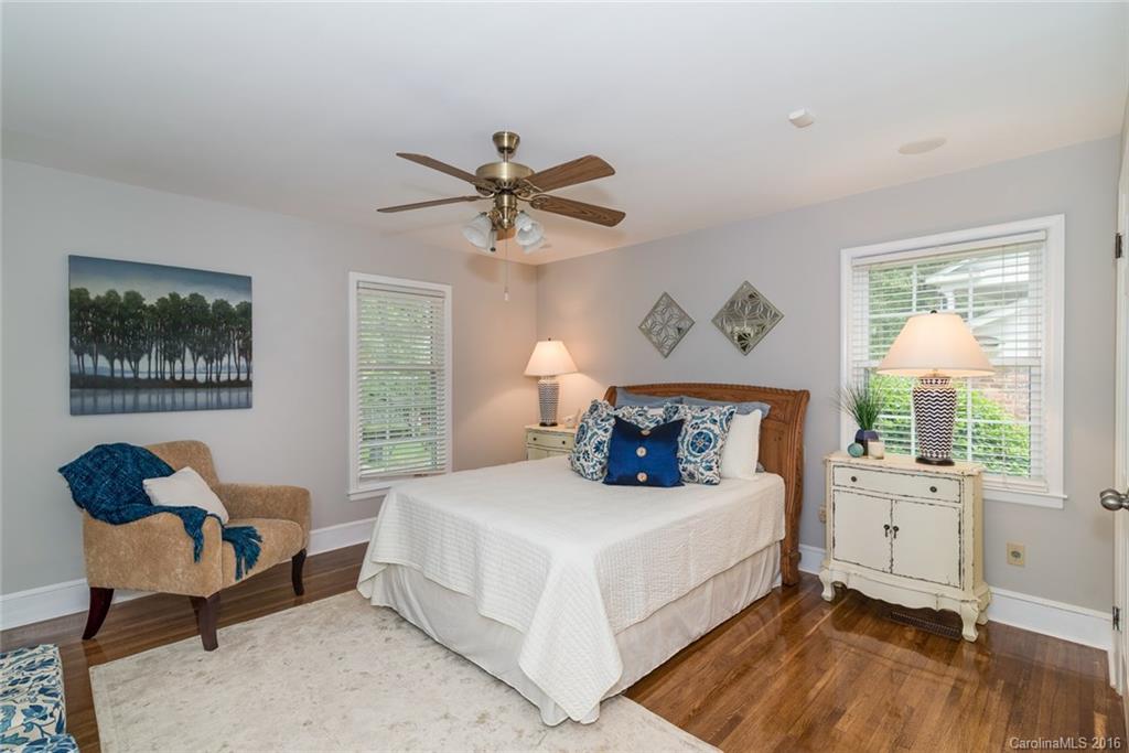 638 Sandridge Road Charlotte, NC 28210 - Photo 12 of 24 Gallery Image 12