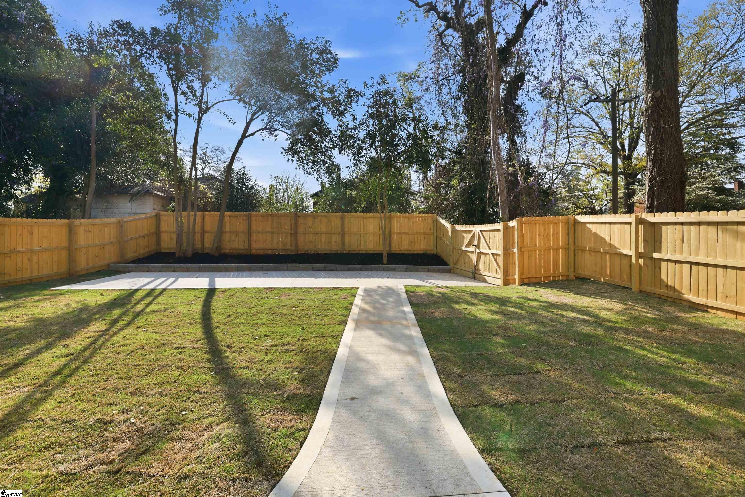 301 Ridgewood Avenue Spartanburg, SC 29306 - Photo 35 of 46