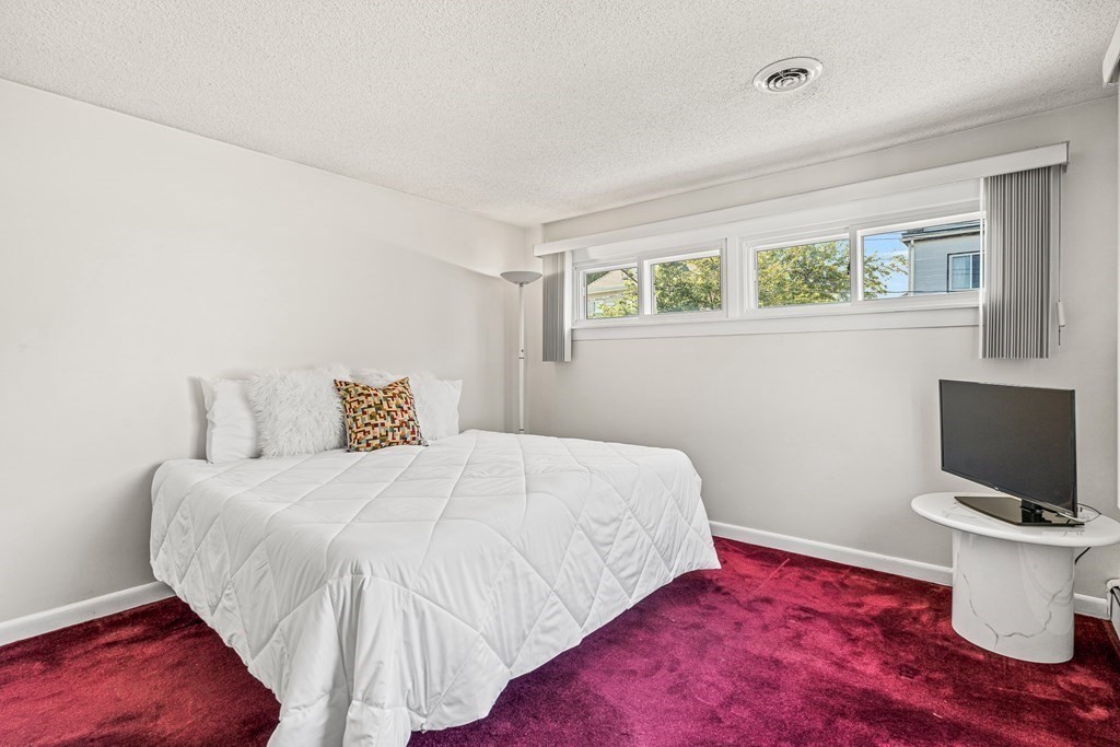 35 Beachview Road Boston, MA 02128 - Photo 21 of 33 Gallery Image 21