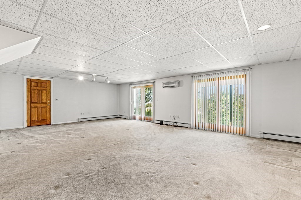 35 Beachview Road Boston, MA 02128 - Photo 27 of 33 Gallery Image 27