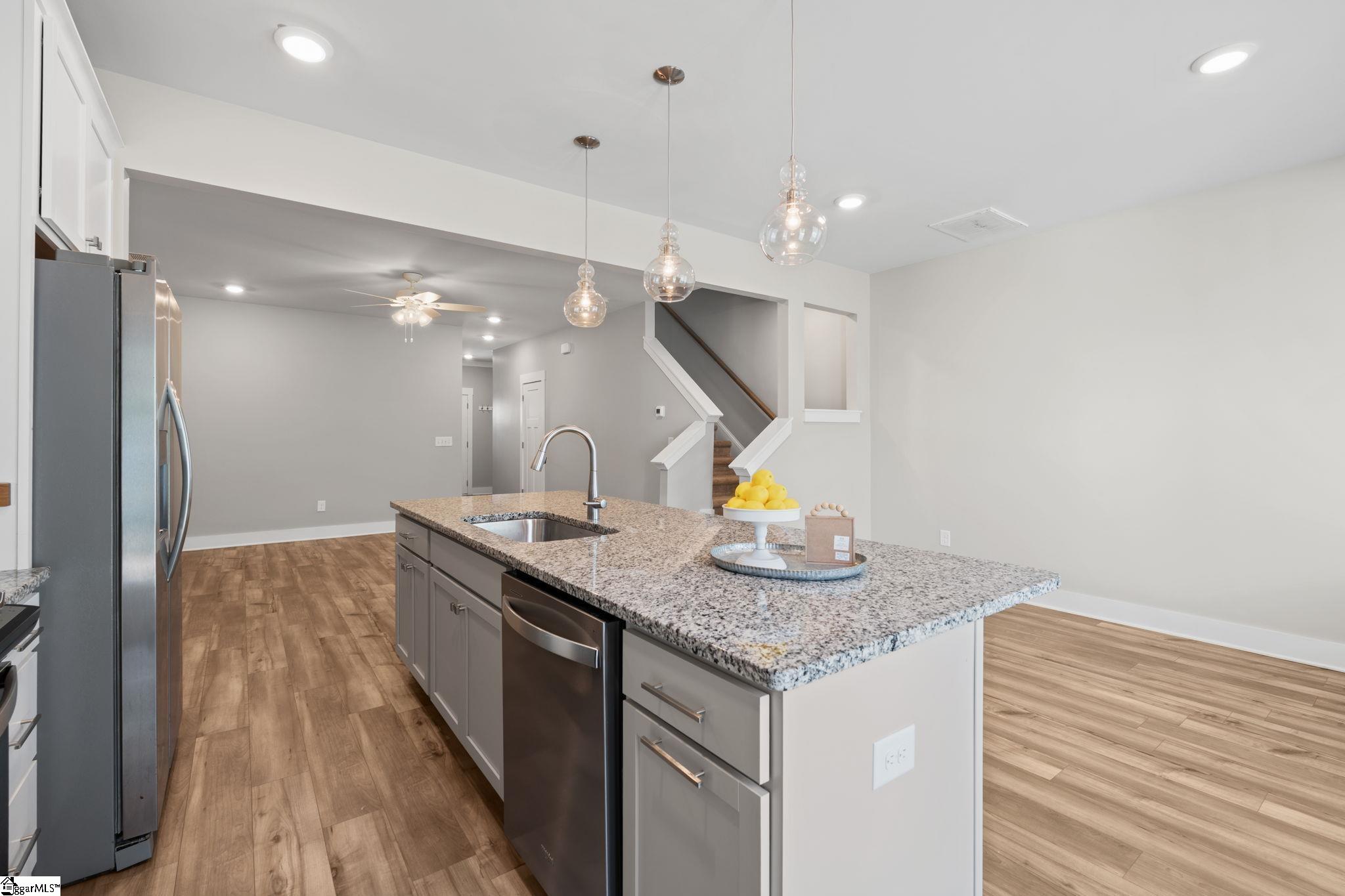 26 Starlake Road Simpsonville, SC 29681 - Photo 17 of 37