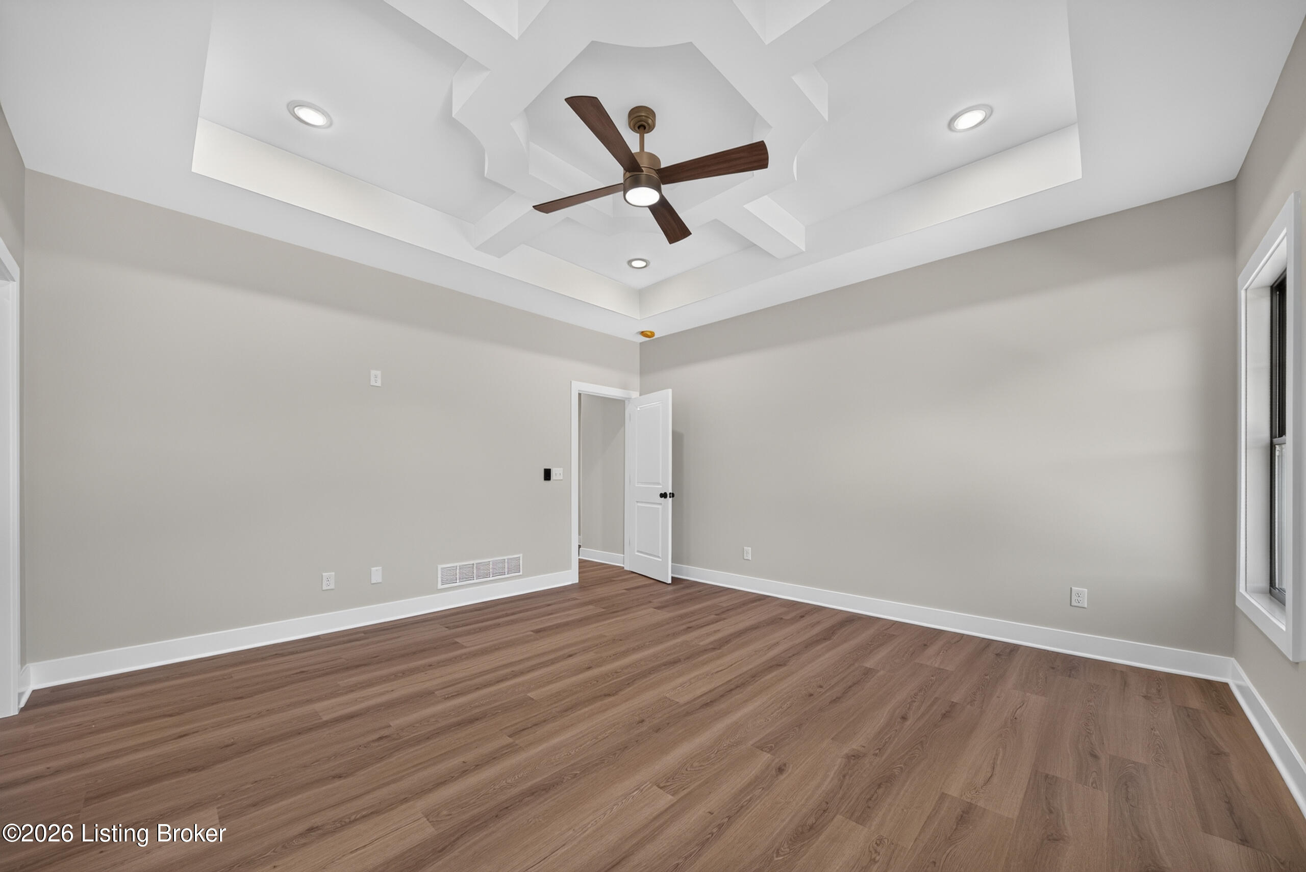 2492 Roundtop Road Elizabethtown, KY 42701 - Photo 16 of 60 DSC04219