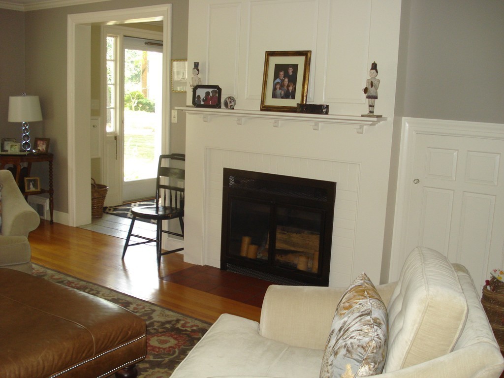 77 Eton Road Longmeadow, MA 01106 - Photo 5 of 26 Gallery Image 5