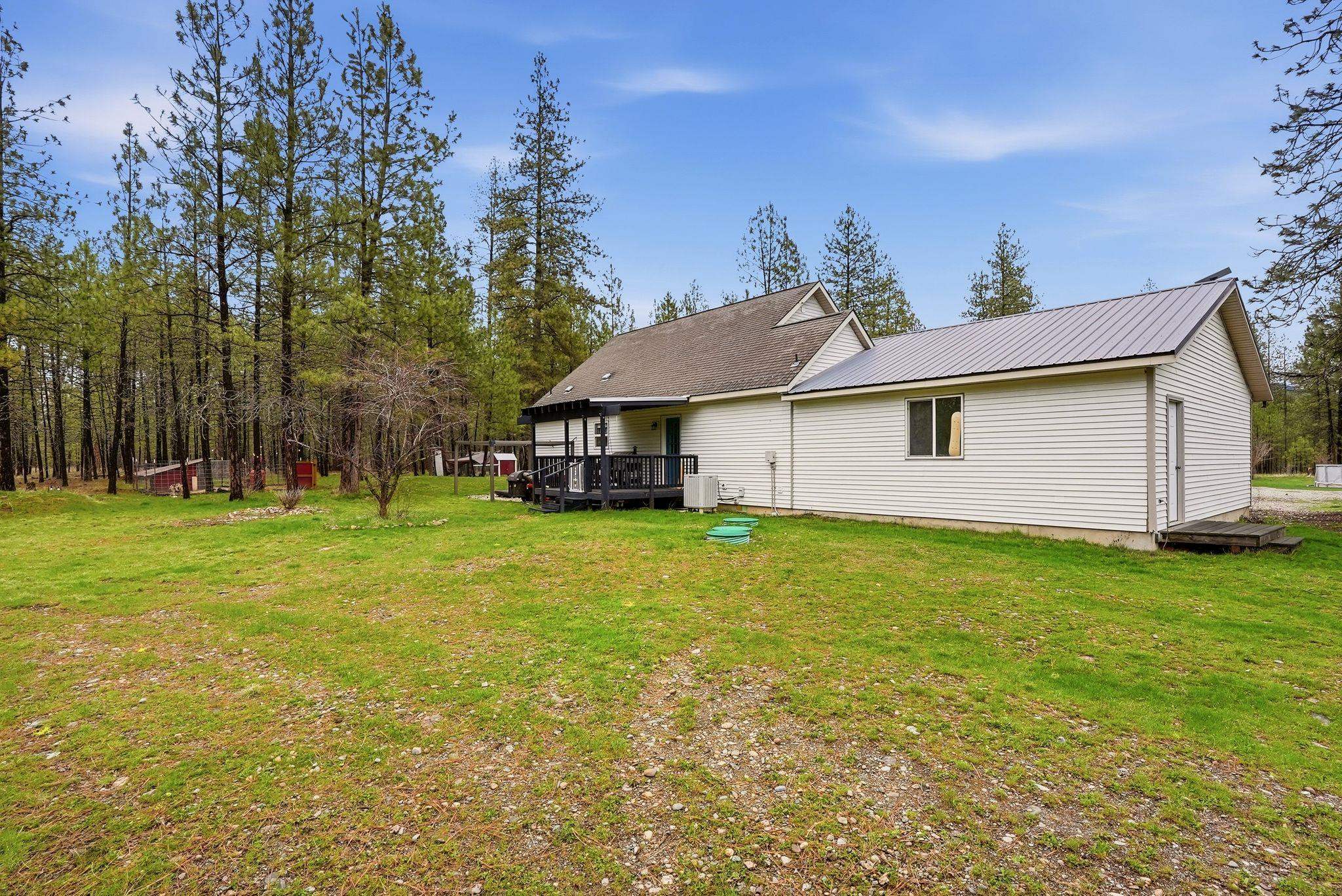 4806 Highway 231 Springdale, WA 99173 - Photo 28 of 39