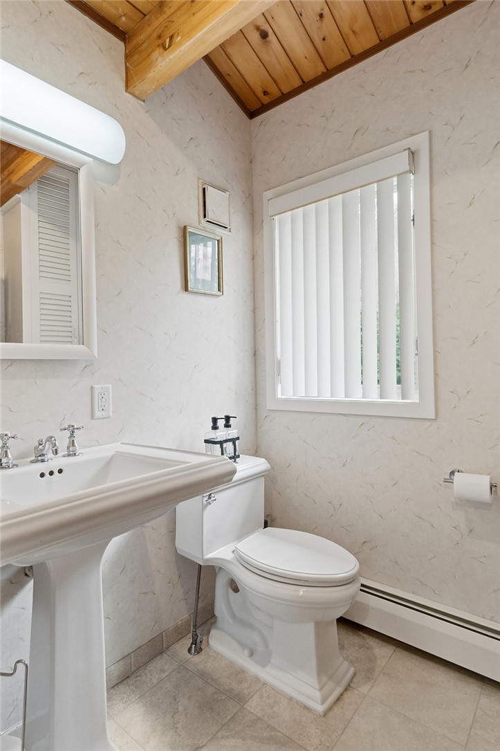 10679 East Lake Road Hammondsport, NY 14840 - Photo 13 of 34