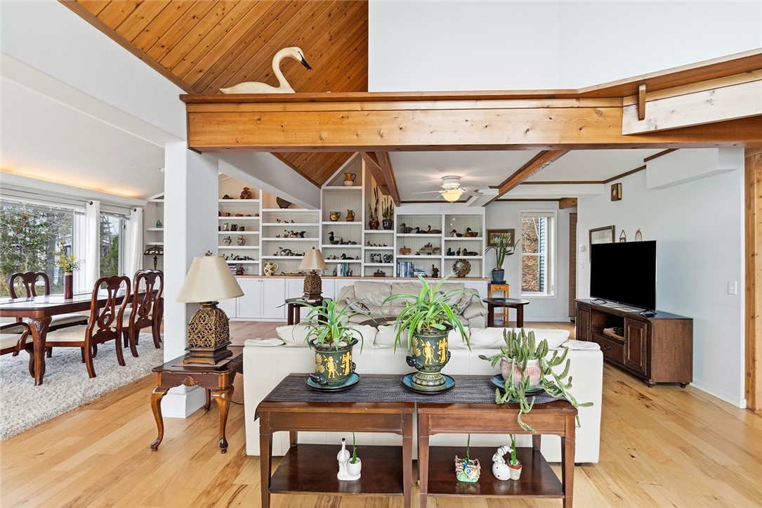 10679 East Lake Road Hammondsport, NY 14840 - Photo 7 of 34