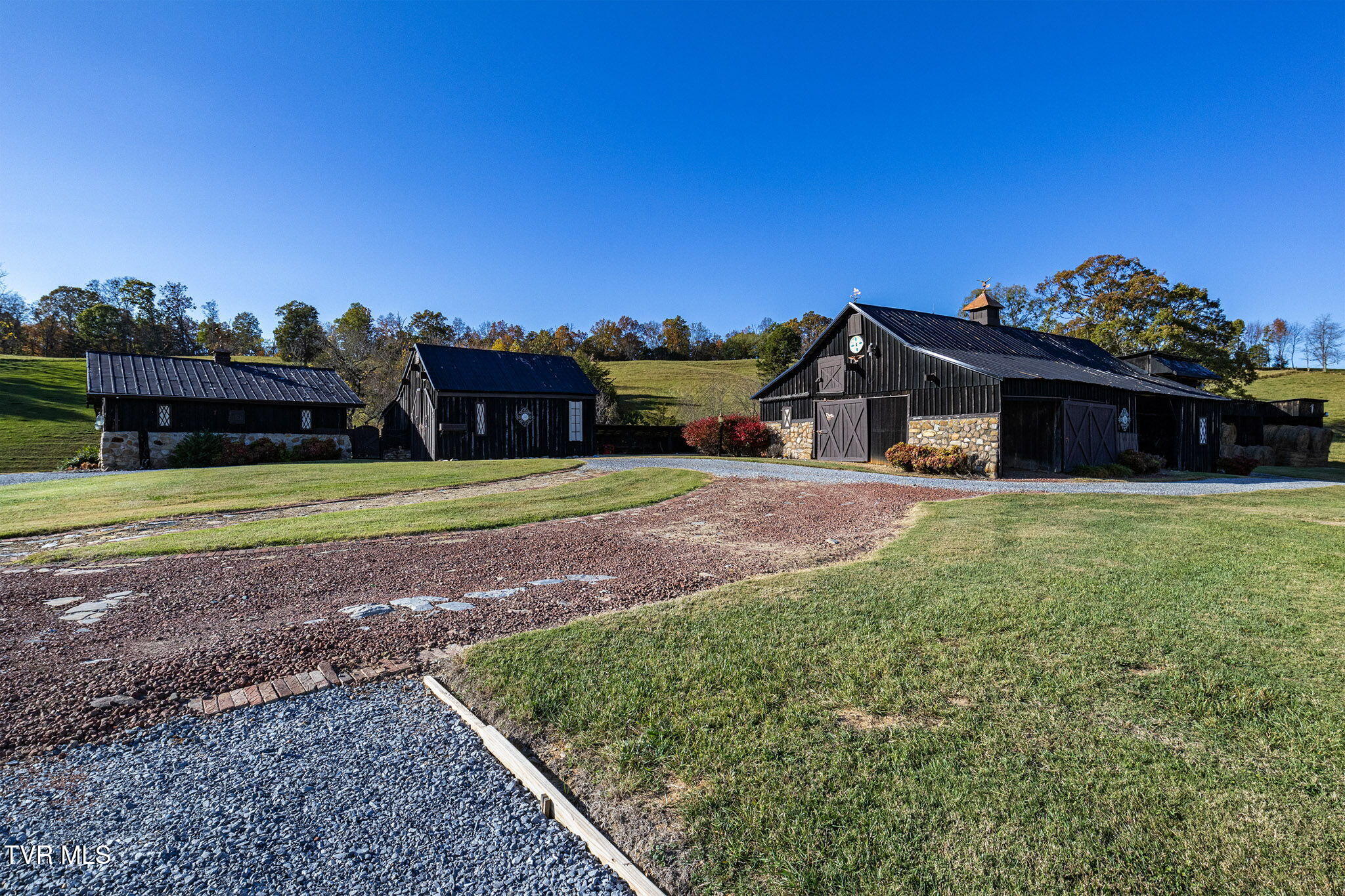 490 Miller Road Greeneville, TN 37745 - Photo 27 of 53 41-web-or-mls-IMG_2863