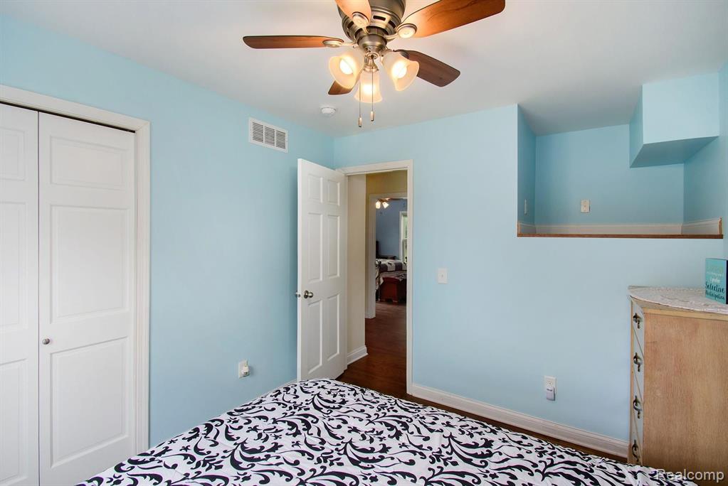 128 Harsen Road Lapeer, MI 48446 - Photo 13 of 42