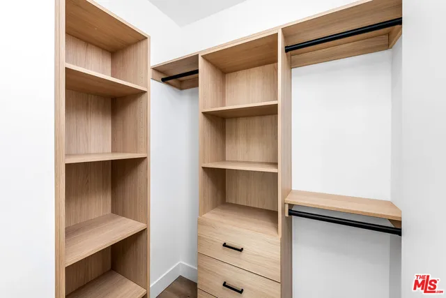 $6,000 | 4337 Dixie Canyon Avenue, Sherman Oaks, CA 91423