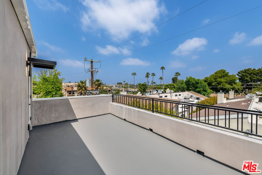 4337 Dixie Canyon Avenue Sherman Oaks, CA 91423 - Photo 18 of 22 a view of balcony