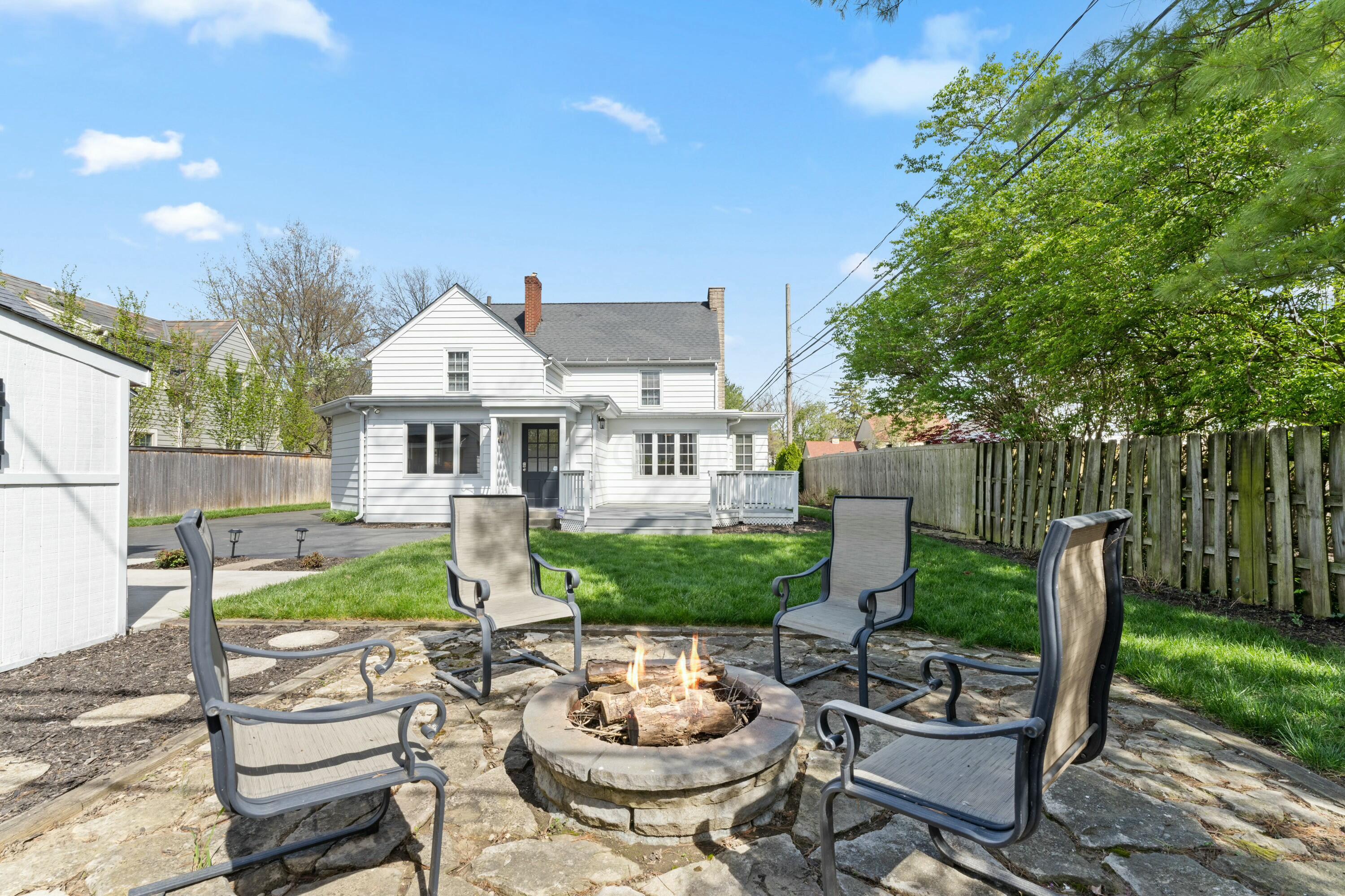 2597 York Road Upper Arlington, OH 43221 - Photo 61 of 71 Fire Pit Area