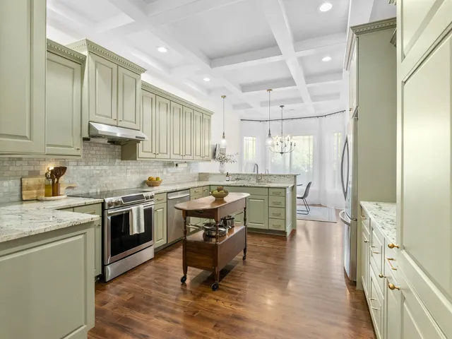 $500,000 | 185 Victoria Drive, Inman, SC 29349