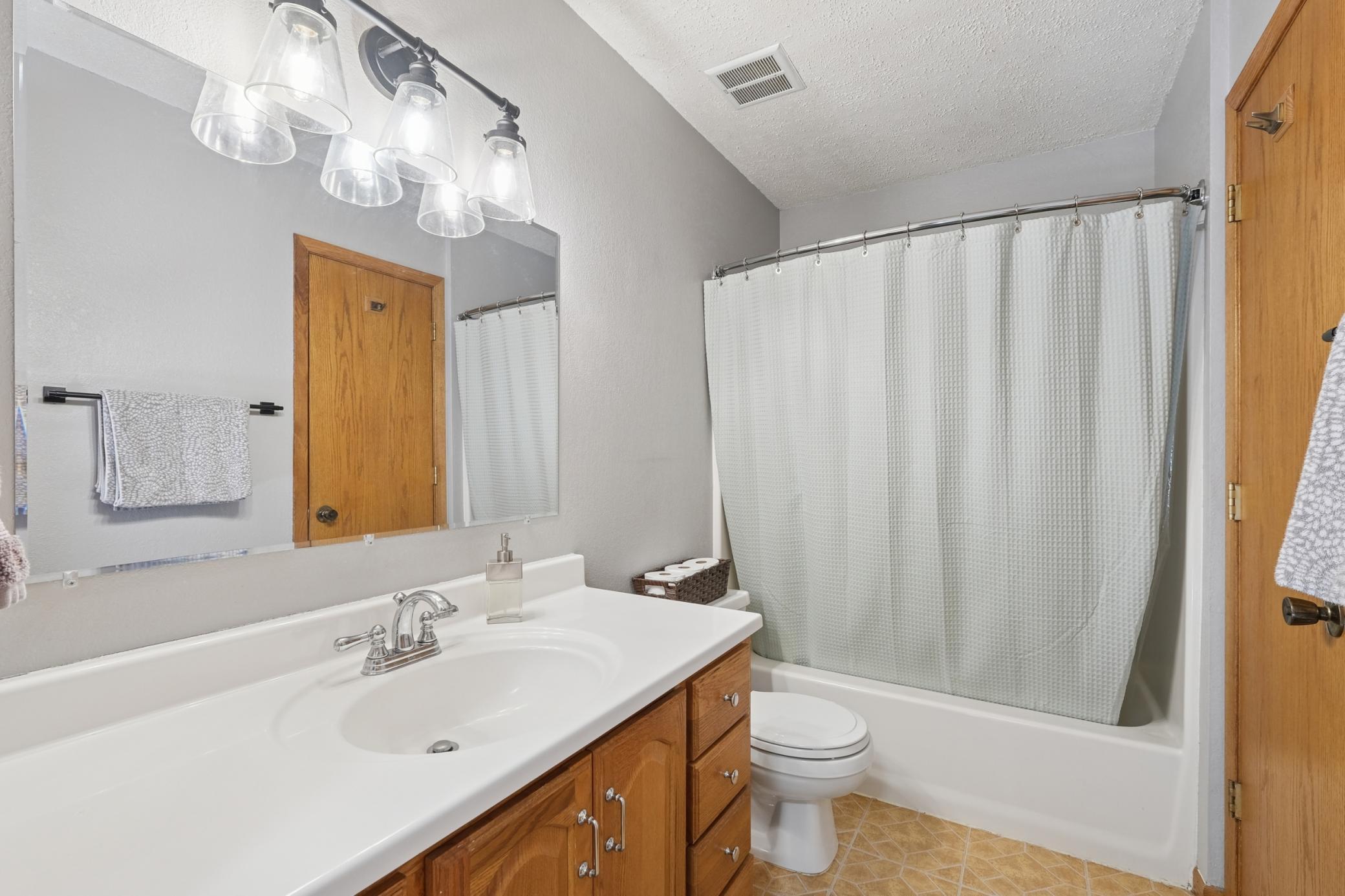 4812 Lanark Road Mound, MN 55364 - Photo 14 of 40