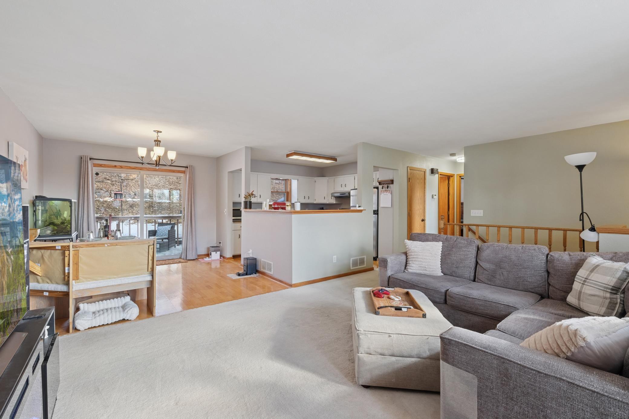 4812 Lanark Road Mound, MN 55364 - Photo 4 of 40