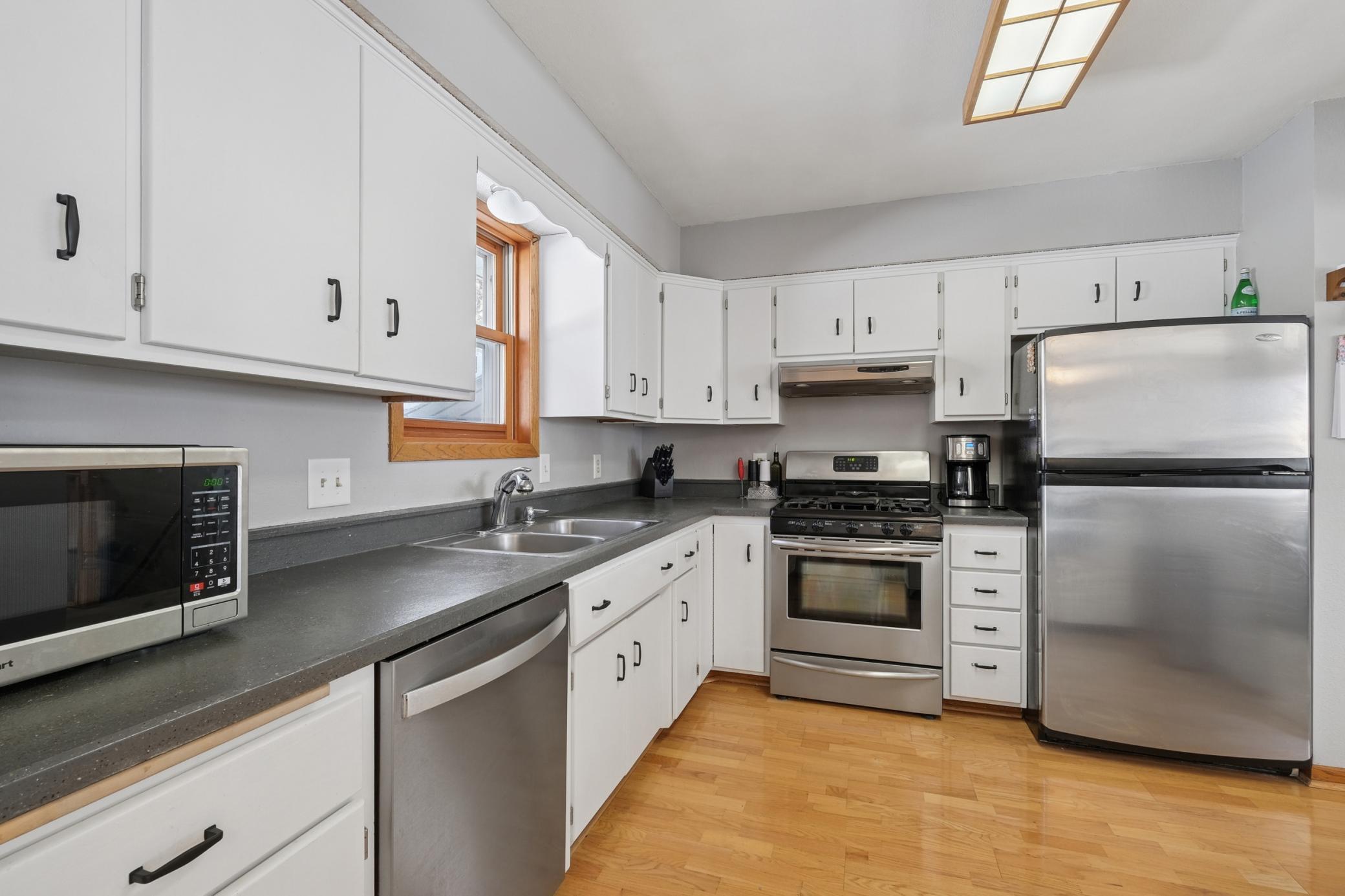 4812 Lanark Road Mound, MN 55364 - Photo 8 of 40