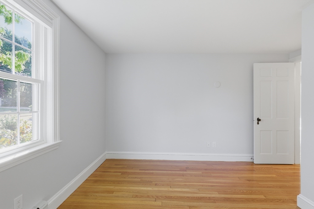 213 Hunnewell Street Needham, MA 02494 - Photo 25 of 41