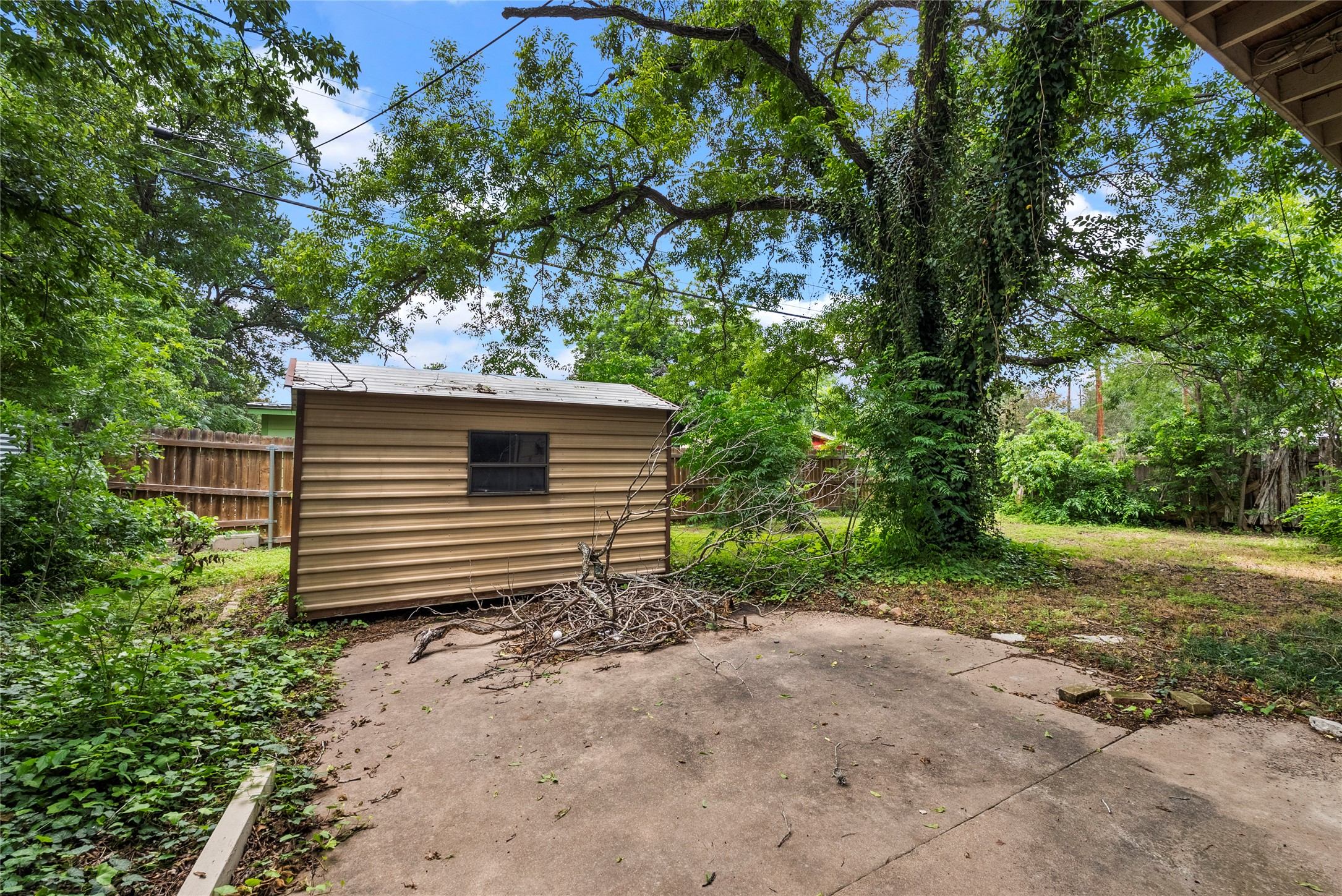 1102 Southwood Road Austin, TX 78704 - Photo 7 of 22