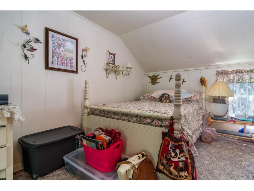 203 Archer Road Jonesborough, TN 37659 - Photo 15 of 30 Bedroom 2 Upstairs