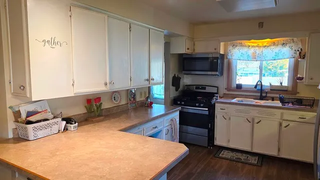 $267,200 | 1214 North 28th Street, Sheboygan, WI 53081