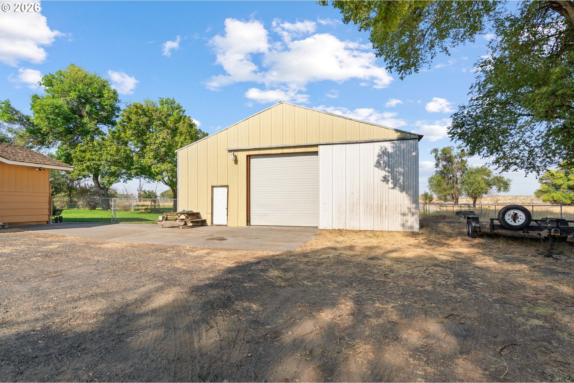 2225 Northwest Geer Road Hermiston, OR 97838 - Photo 26 of 36 Shop