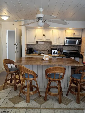 $1,650 | 9300 Atlantic Avenue, Unit 231, Margate City, NJ 08402