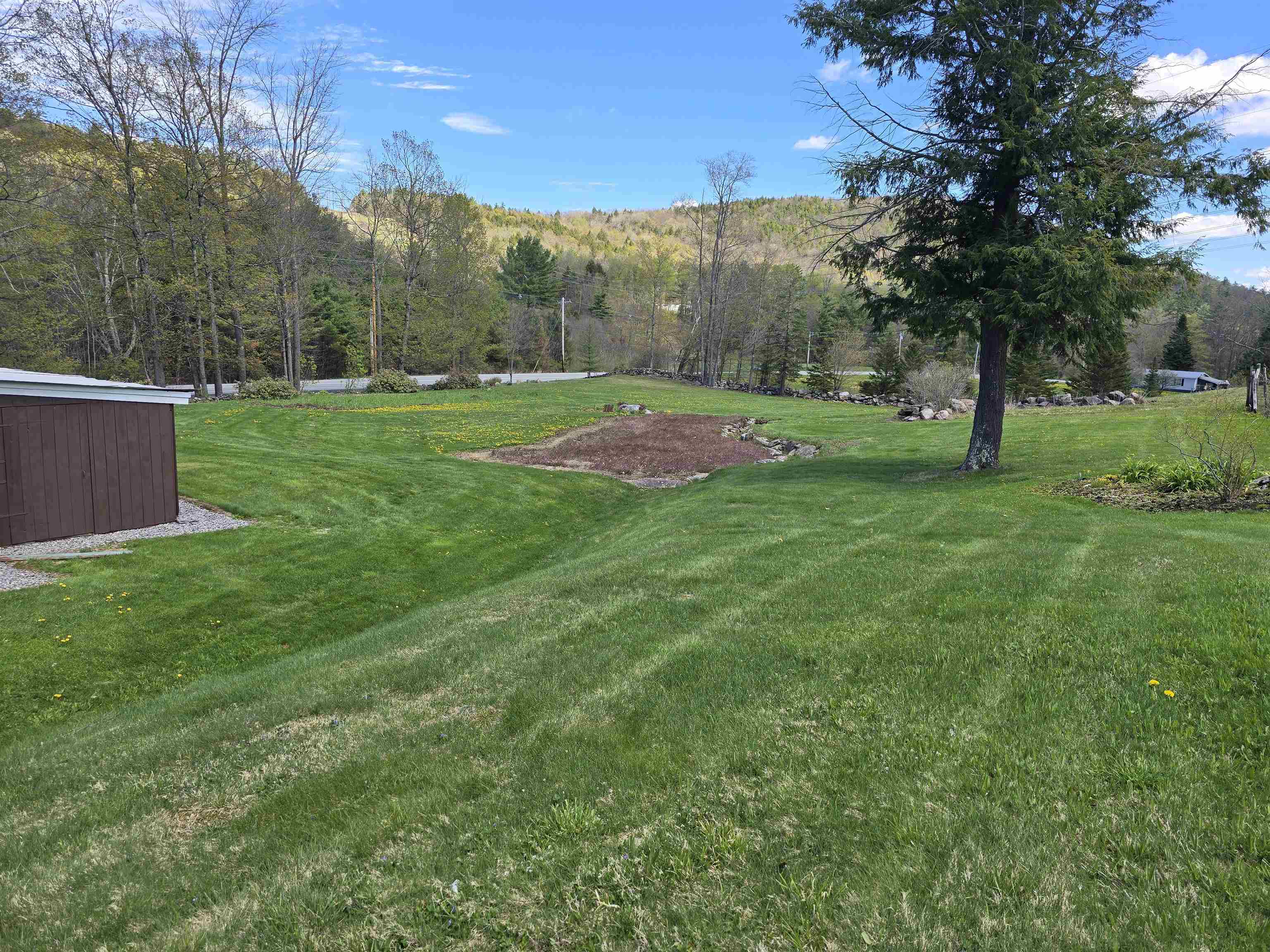 847 Simonsville Road Andover, VT 05143 - Photo 14 of 38
