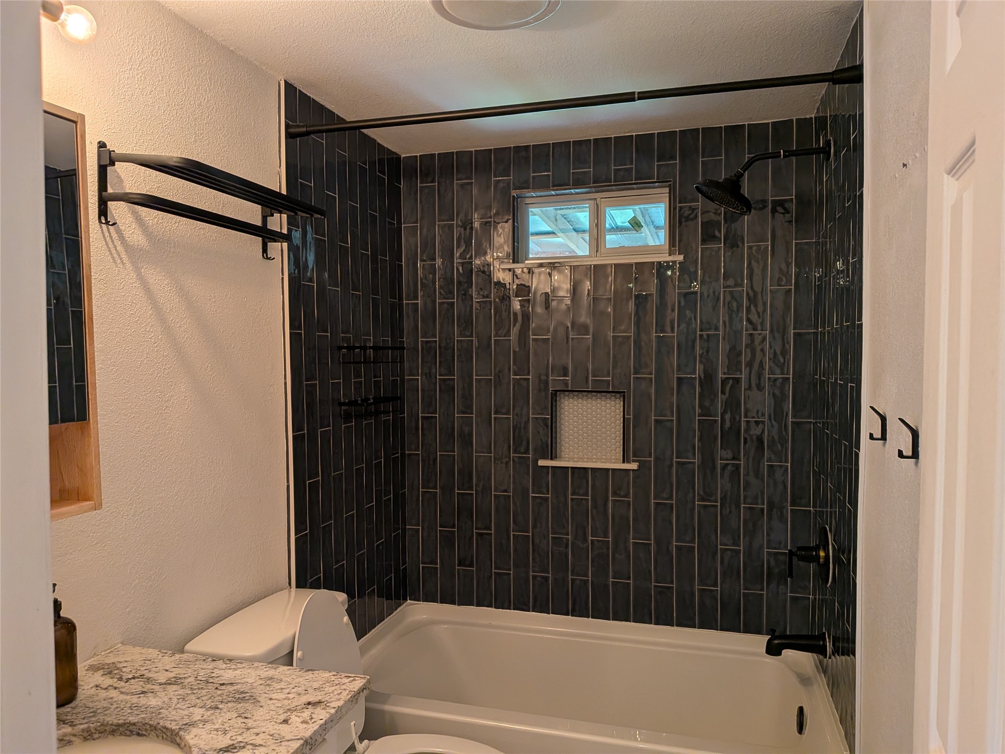 1109 Spur Street Austin, TX 78721 - Photo 11 of 33 Gallery Image 11