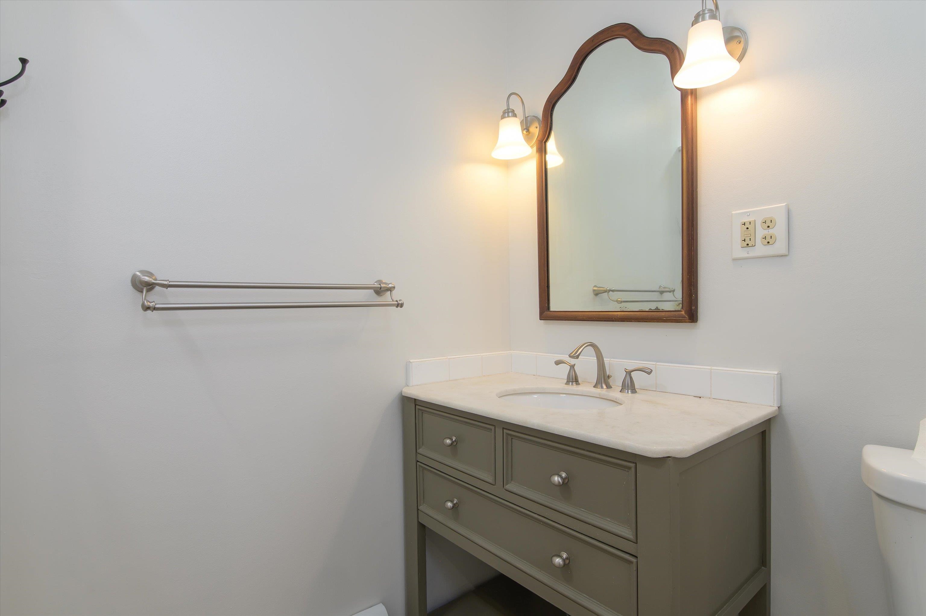 69 High Street Walpole, NH 03608 - Photo 38 of 60
