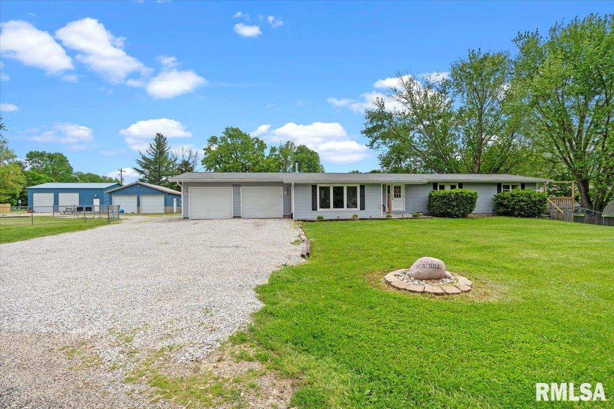 23285 Railsplitter Lane Athens, IL 62613 - Photo 1 of 42 Gallery Image 1