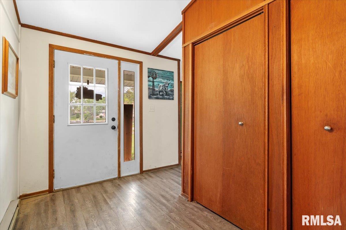 23285 Railsplitter Lane Athens, IL 62613 - Photo 22 of 42 Gallery Image 22