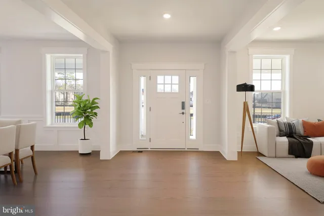 a view of livingroom with furniture and wooden floor