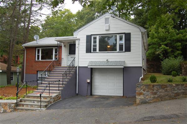 18 Westview Road Lynn, MA 01902 - Photo 1 of 15 Gallery Image 1