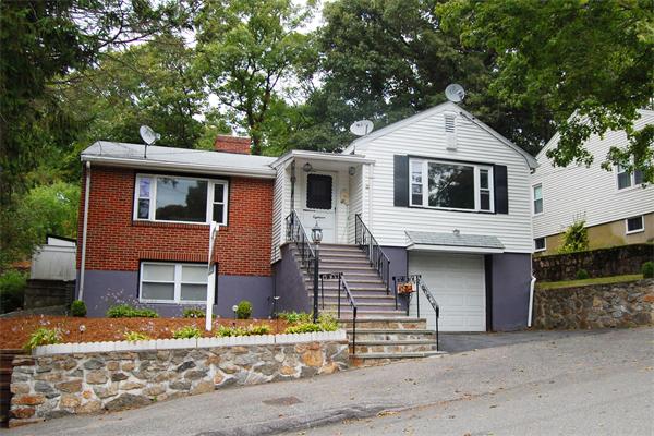 18 Westview Road Lynn, MA 01902 - Photo 2 of 15 Gallery Image 2