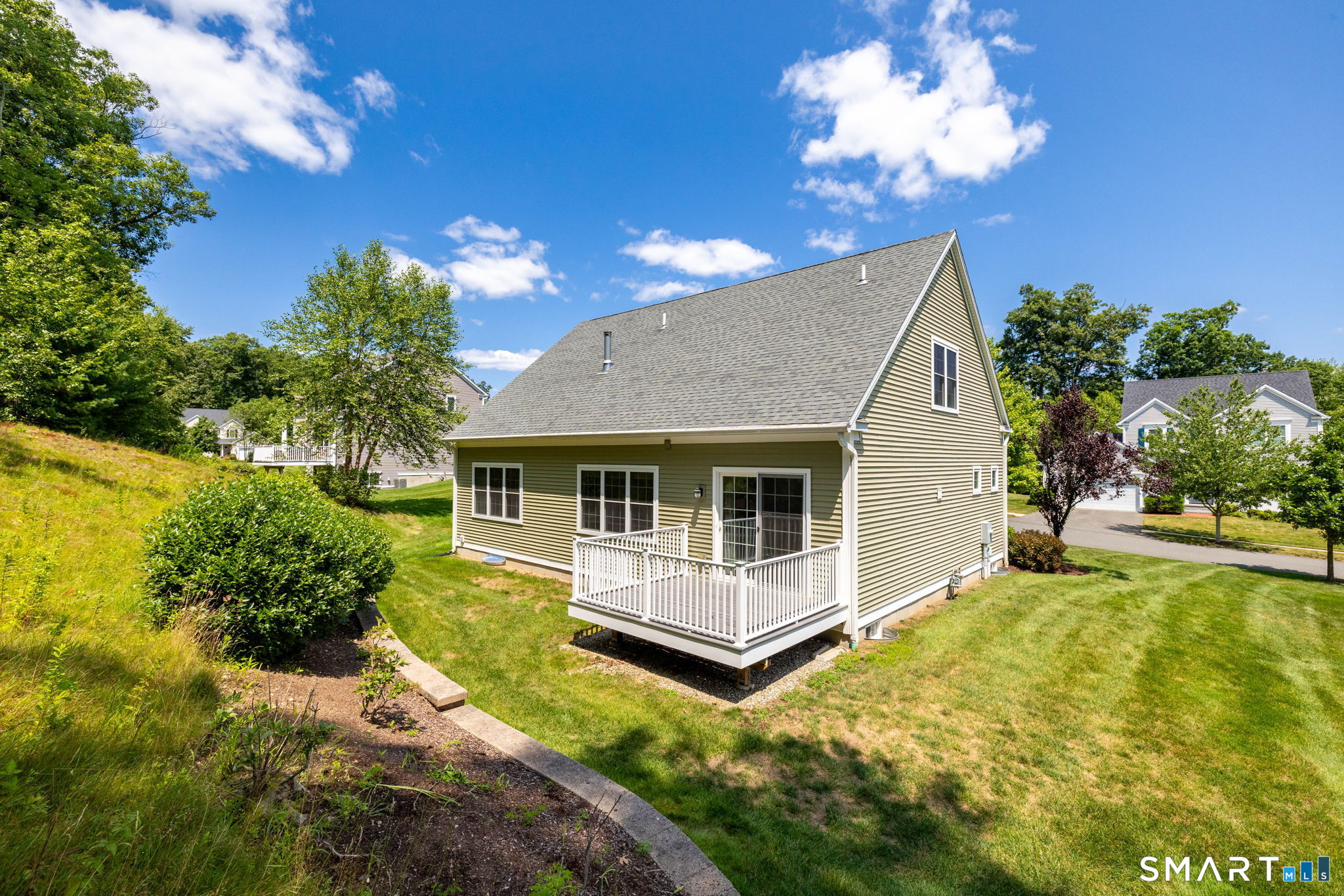 16 Carson Way Simsbury, CT 06070 - Photo 35 of 40