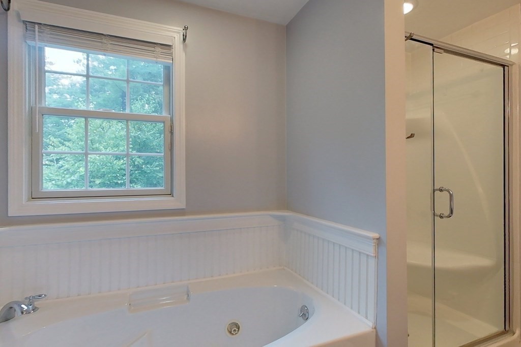 58 Townsend Road Shirley, MA 01464 - Photo 19 of 42