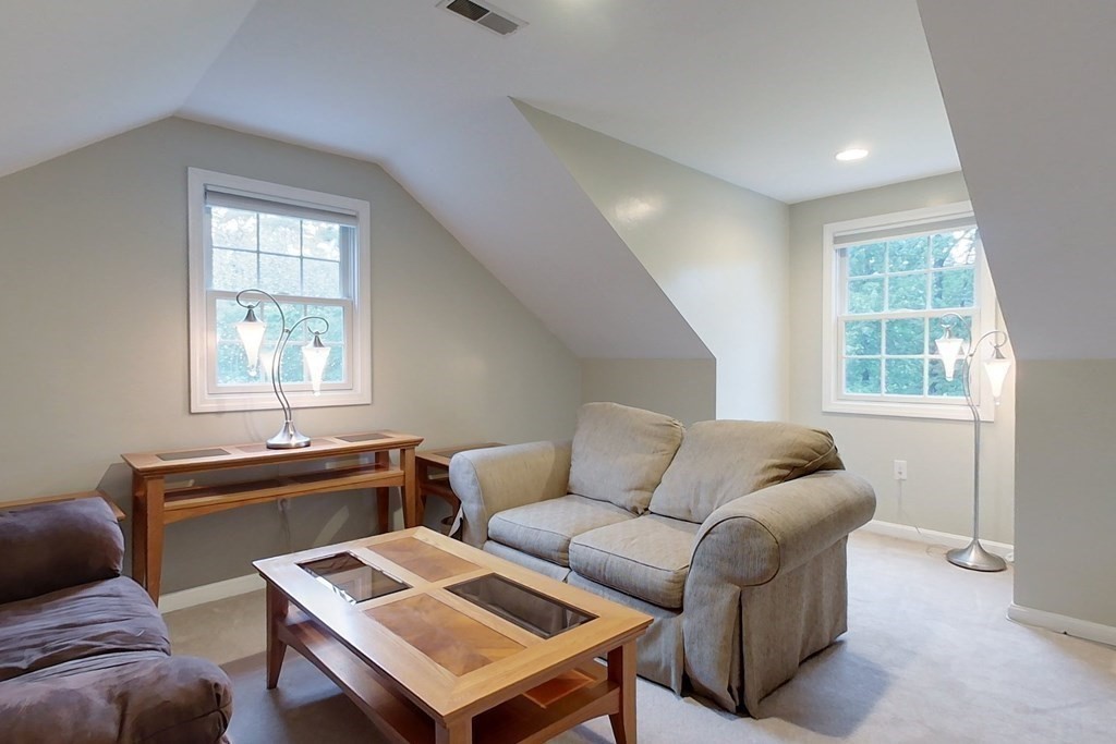 58 Townsend Road Shirley, MA 01464 - Photo 23 of 42