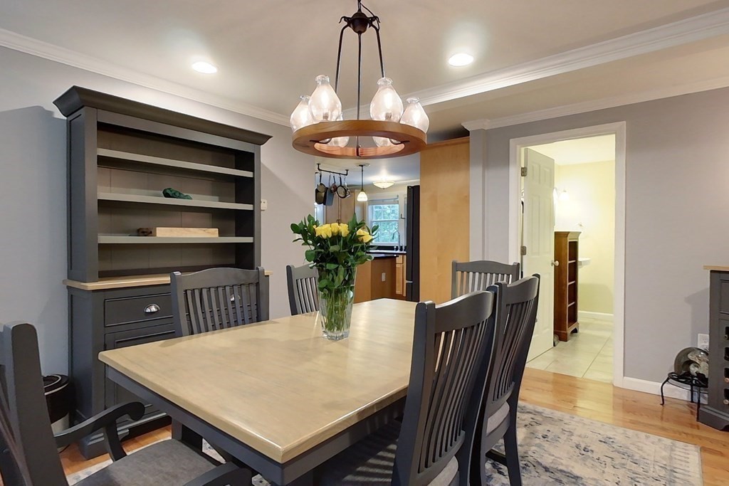 58 Townsend Road Shirley, MA 01464 - Photo 7 of 42