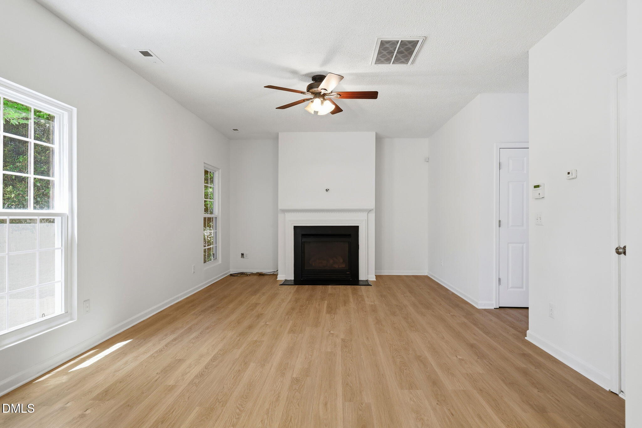 841 Stackhurst Way Wake Forest, NC 27587 - Photo 8 of 42 36-web-or-mls-IMG_9675 copy