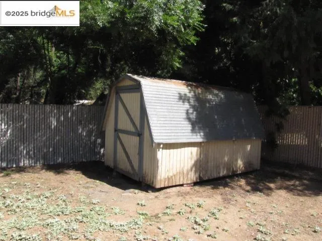 a view of a entrance gate of a house