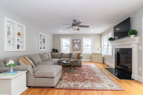 $1,599,000 | 89 West Central Street, Natick, MA 01760