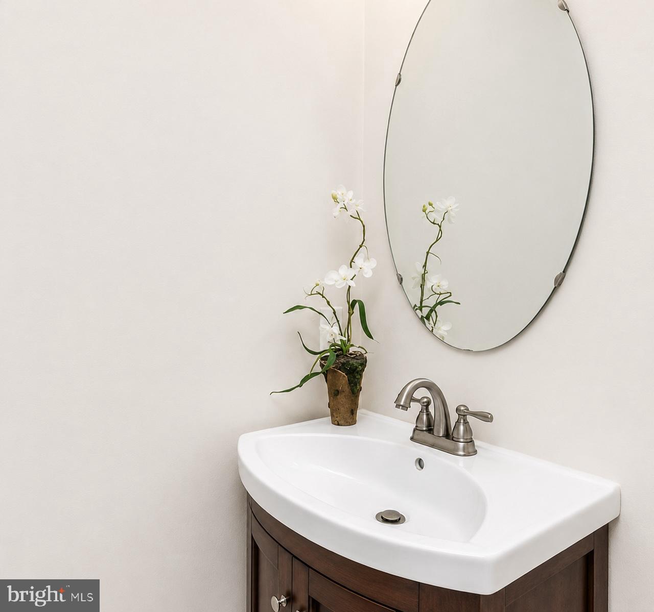 8616 Fire Rock Road Laurel, MD 20724 - Photo 10 of 24 Elegant simplicity in a serene space.
