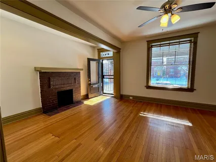 $1,865 | 4143 Shaw Boulevard, St. Louis, MO 63110