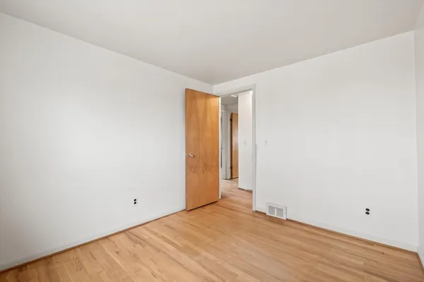 $300,000 | 31126 Gloede Drive, Warren, MI 48088