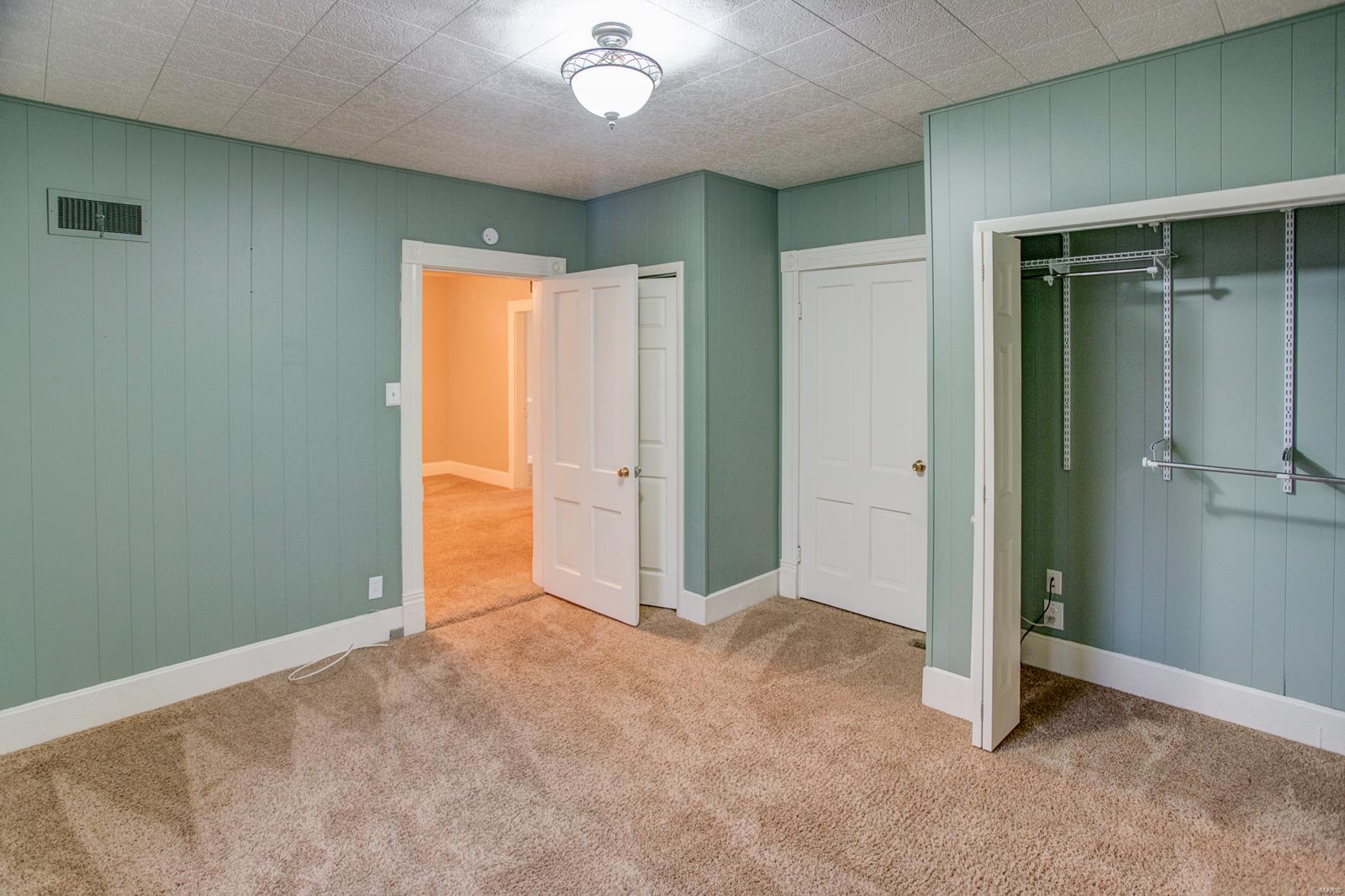3504 Staunton Road Edwardsville, IL 62025 - Photo 11 of 29 Gallery Image 11