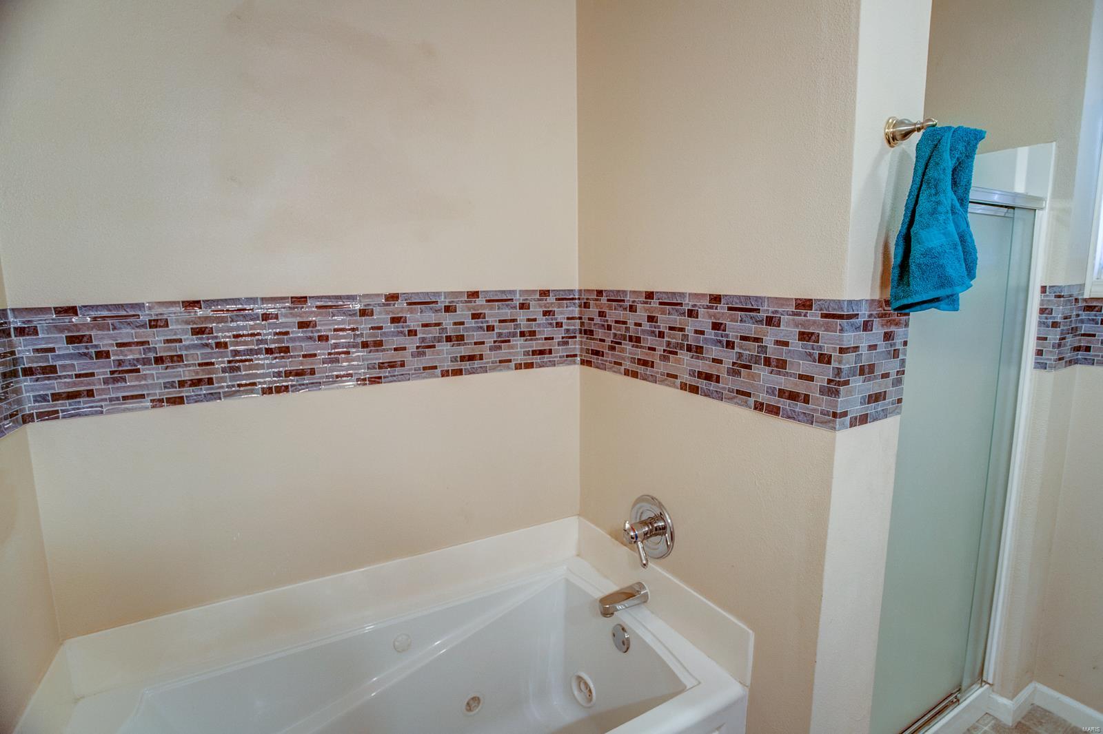 3504 Staunton Road Edwardsville, IL 62025 - Photo 14 of 29 Gallery Image 14