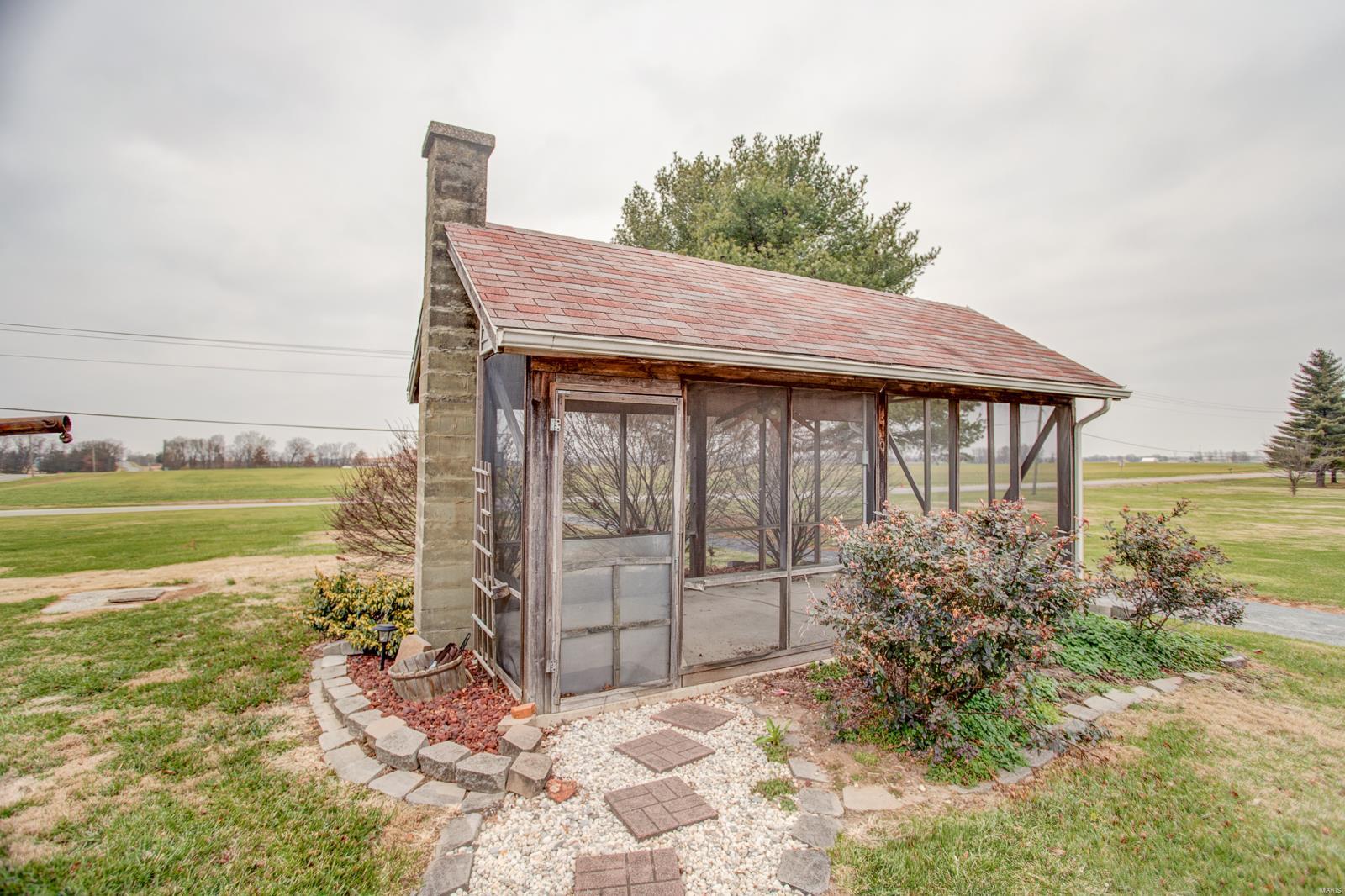 3504 Staunton Road Edwardsville, IL 62025 - Photo 23 of 29 Gallery Image 23
