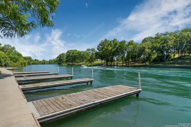 $2,500 | 963 River Rock, New Braunfels, TX 78130