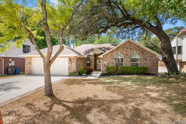 $2,500 | 963 River Rock, New Braunfels, TX 78130