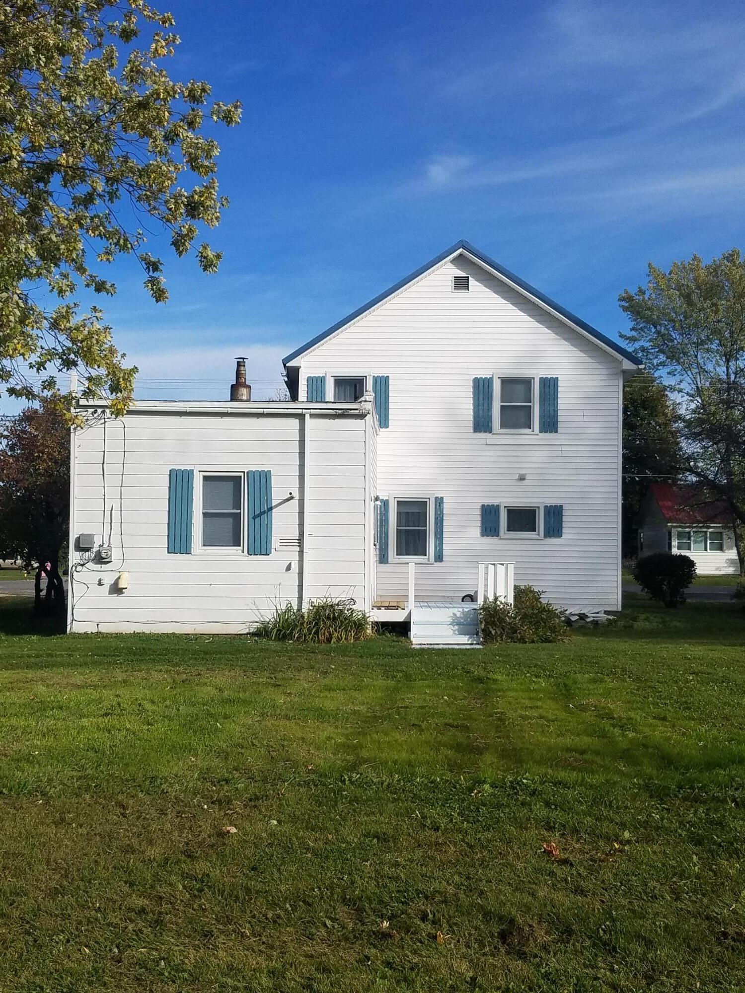 202 South Western Avenue Cheboygan, MI 49721 - Photo 1 of 26 20171019_161034